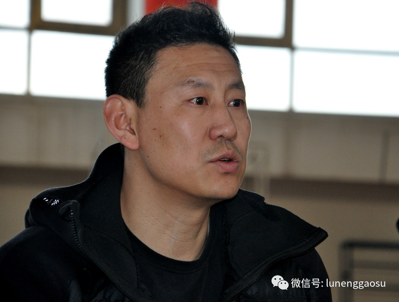 关于四川男篮内部会议纪要流出——转会期主帅复盘，欧联使命明确，团队化学反应显著的信息