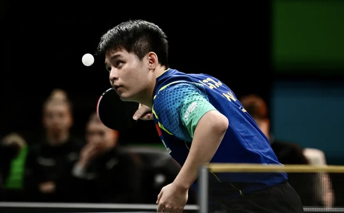 九游在线入口 -全明星赛窗口期走向成谜，费耶诺德调整名单，赛场秩序良好，赛程密集仍需轮换的简单介绍